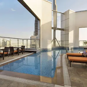4* Отель Ramada Corniche