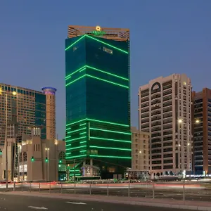 4* Отель La Quinta By Wyndham Al Wahda