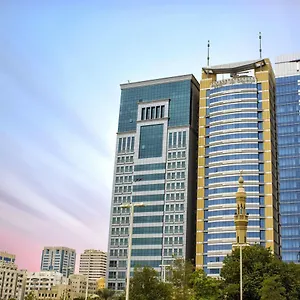 3* Отель Paragon